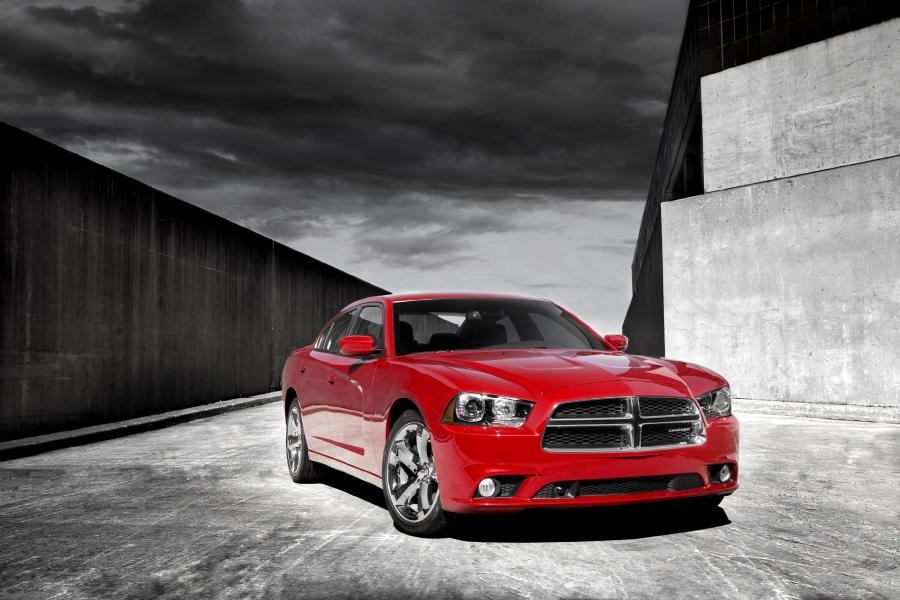  Dodge Charger 2011 года  (фото 59 из 87)